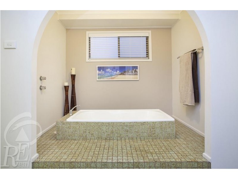 14 Derby Crescent, Chipping Norton NSW 2170