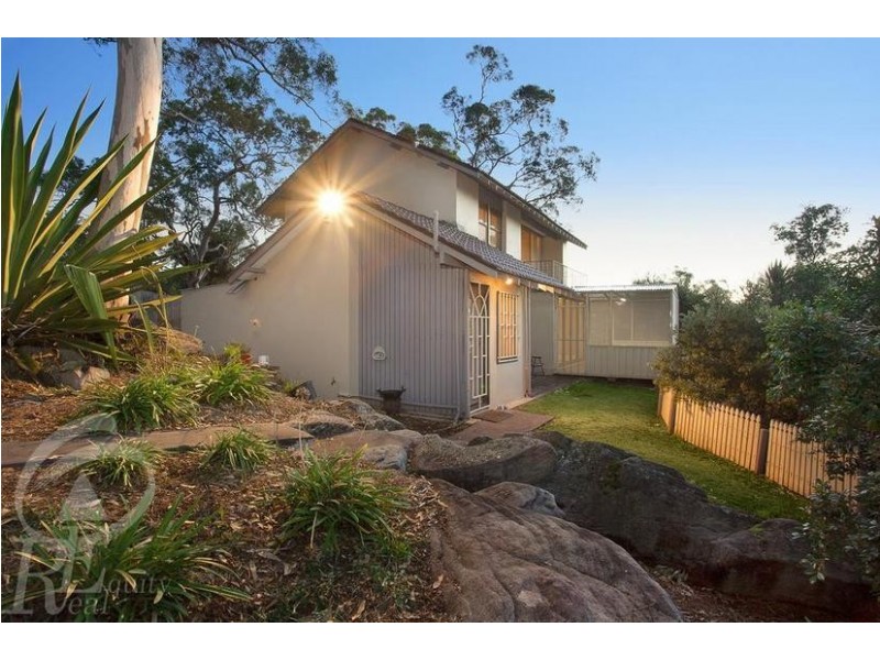 25 St Georges Crescent, Sandy Point NSW 2172