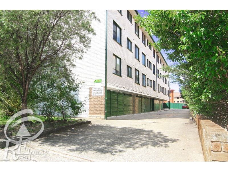 12/26 Charles Street, Liverpool NSW 2170