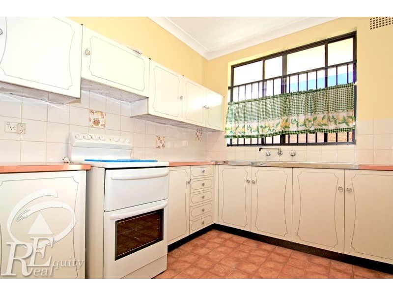 12/26 Charles Street, Liverpool NSW 2170