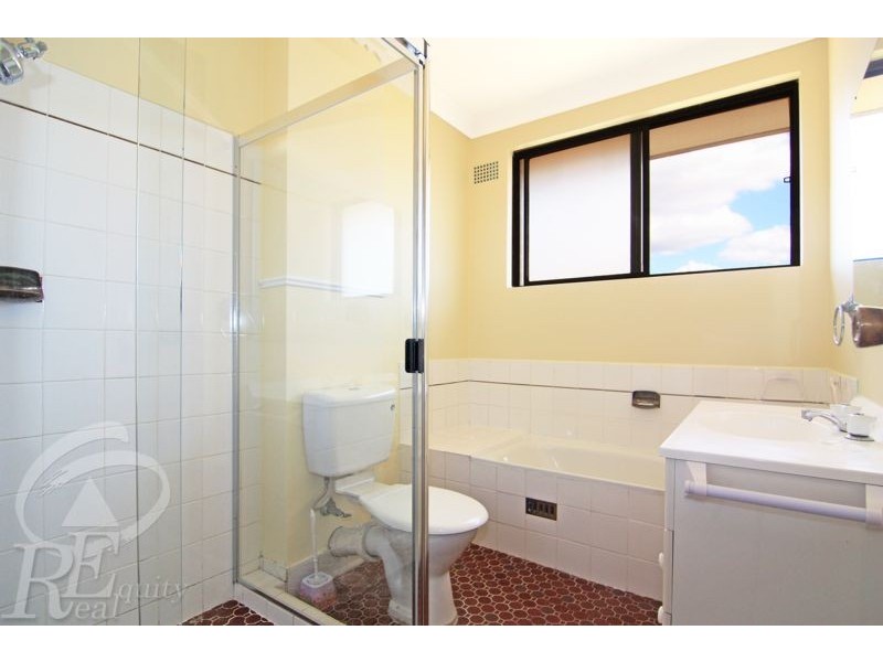 12/26 Charles Street, Liverpool NSW 2170