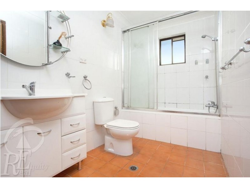 44 Central Avenue, Chipping Norton NSW 2170