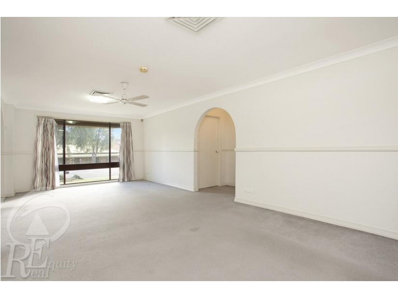 86 Epsom Road, Chipping Norton NSW 2170