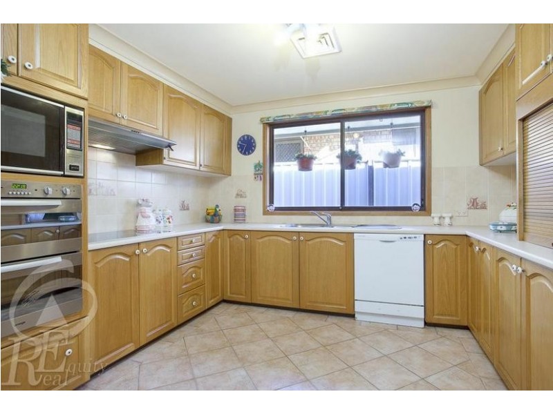 16 Padbury Street, Chipping Norton NSW 2170