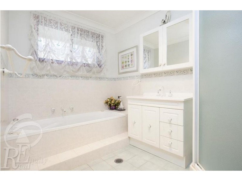 16 Padbury Street, Chipping Norton NSW 2170