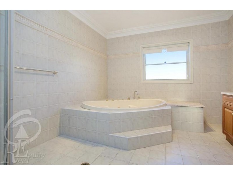 23a Lavington Avenue, Chipping Norton NSW 2170