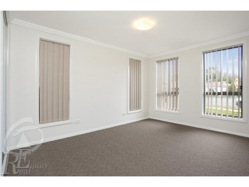 30 Epsom Road, Chipping Norton NSW 2170