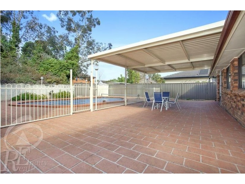 3 Swindon Place, Chipping Norton NSW 2170