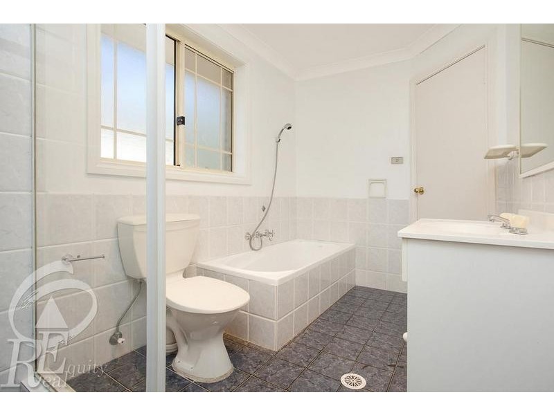 7/26 Wellwood Avenue, Moorebank NSW 2170