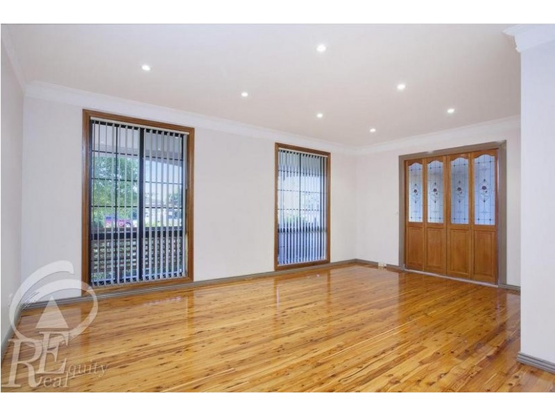 18 Junction Road, Moorebank NSW 2170