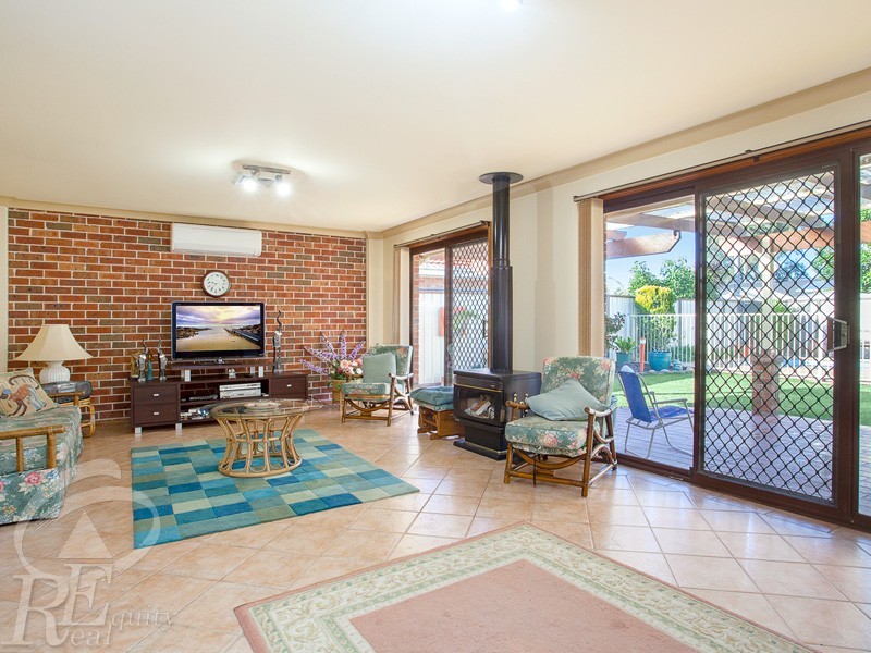 16 Padbury Street, Chipping Norton NSW 2170