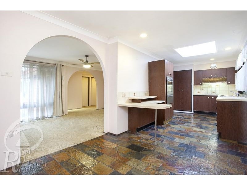 62 Wolverton Avenue, Chipping Norton NSW 2170