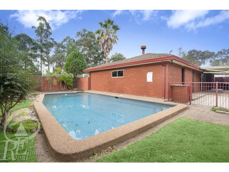 62 Wolverton Avenue, Chipping Norton NSW 2170