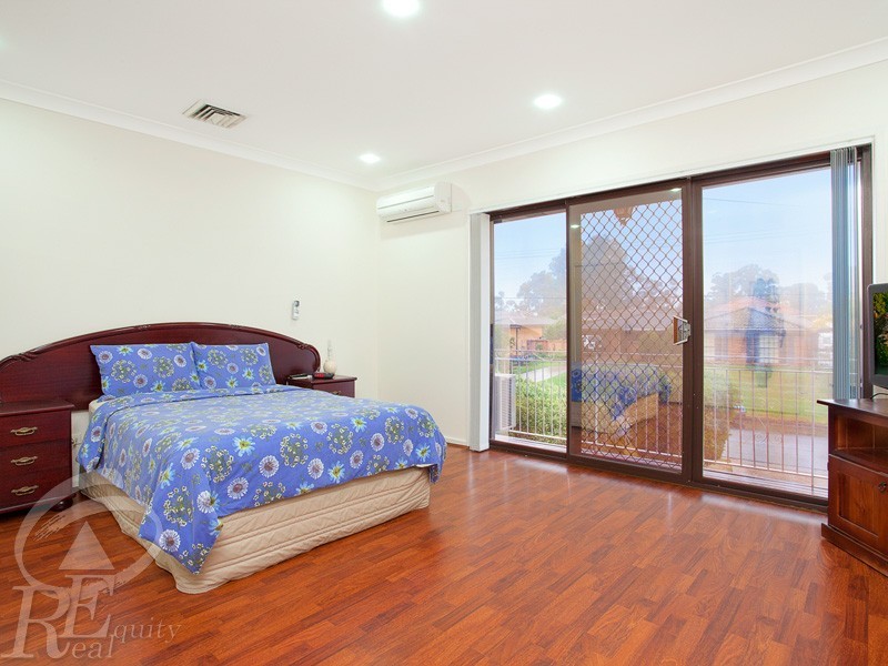 32 Bangalla Avenue, Chipping Norton NSW 2170