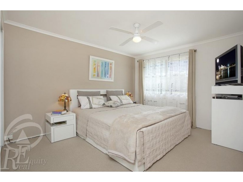 10 Frank Oliveri Drive, Chipping Norton NSW 2170