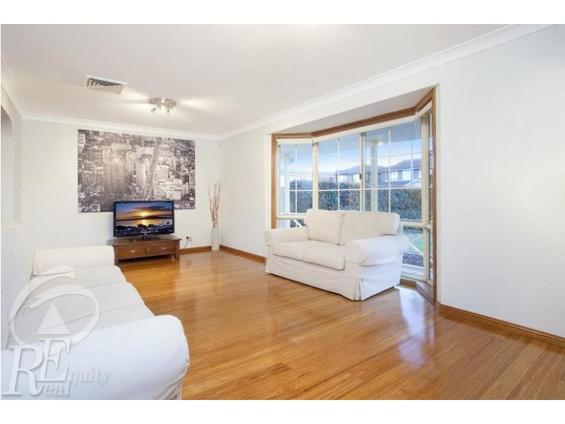 3 Evesham Place, Chipping Norton NSW 2170