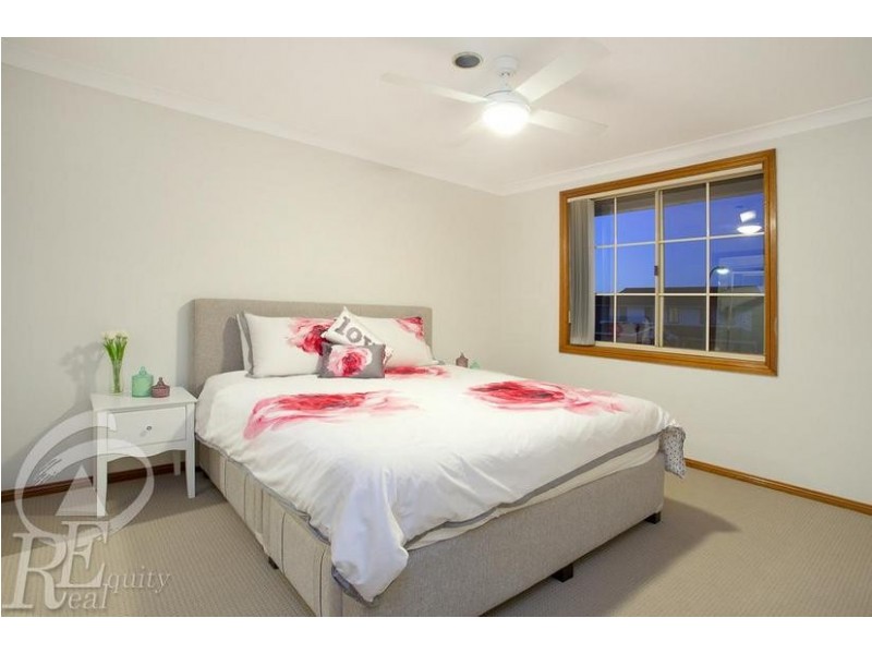 3 Evesham Place, Chipping Norton NSW 2170