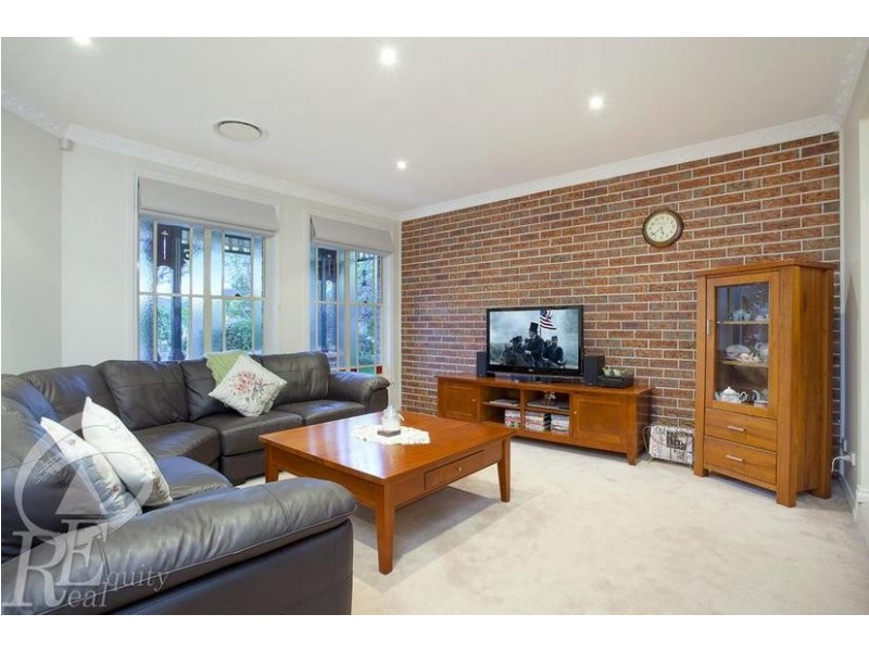24 Brickendon Court, Wattle Grove NSW 2173