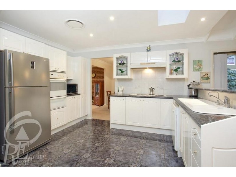 24 Brickendon Court, Wattle Grove NSW 2173