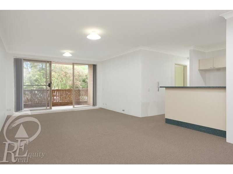 28/4 Mead Drive, Chipping Norton NSW 2170