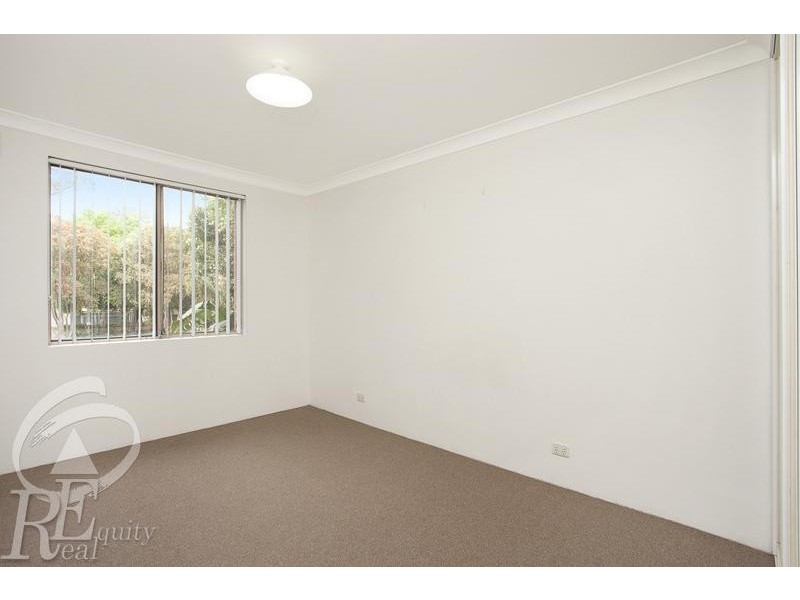 28/4 Mead Drive, Chipping Norton NSW 2170