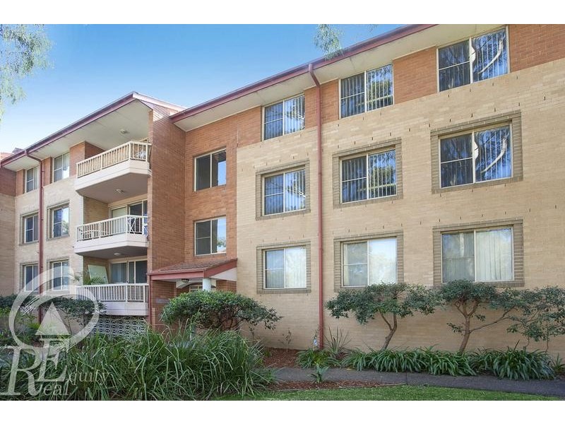 28/4 Mead Drive, Chipping Norton NSW 2170