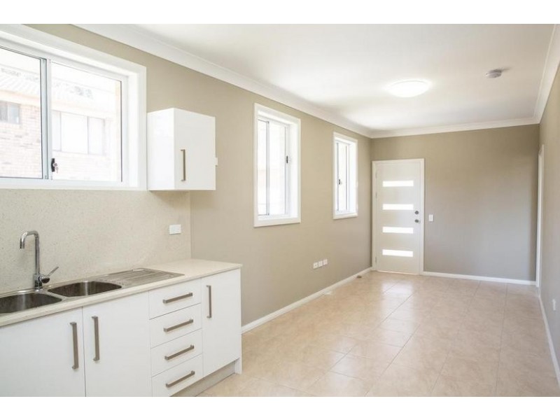 52a Bungarra Crescent, Chipping Norton NSW 2170