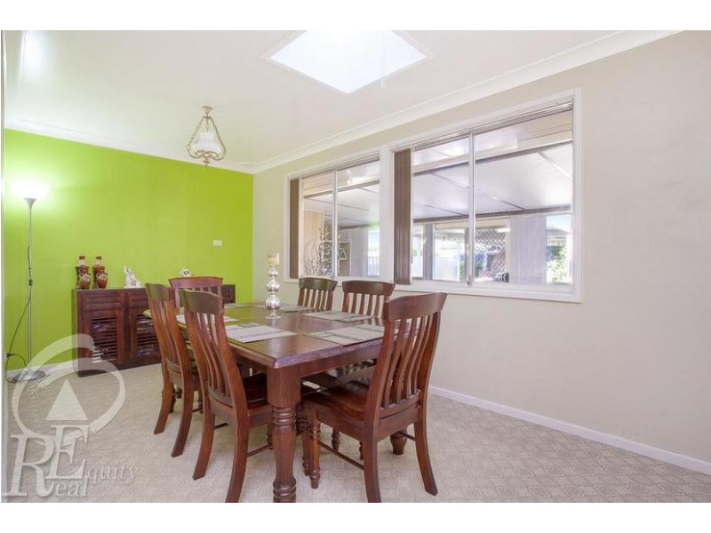 20 Haerse Avenue, Chipping Norton NSW 2170
