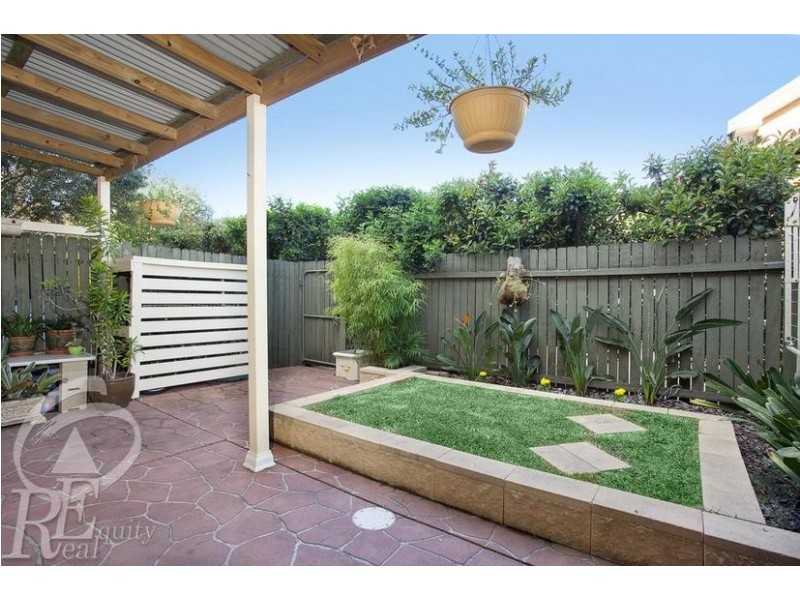 5/6 Ernest Avenue, Chipping Norton NSW 2170