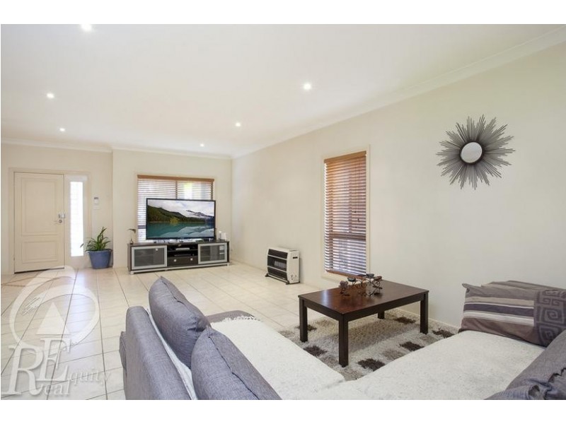 7 Central Avenue, Chipping Norton NSW 2170
