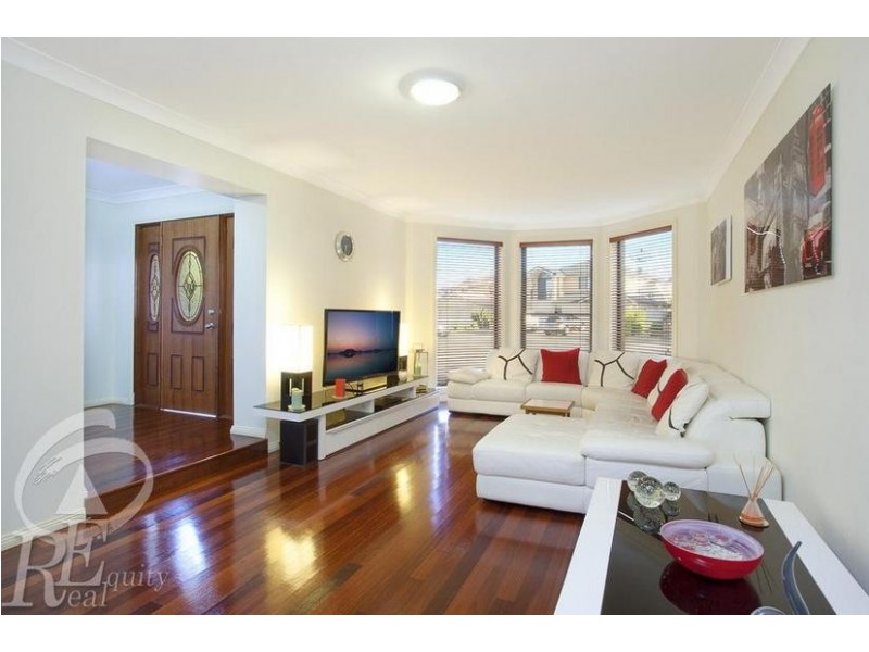 17 Pulham Place, Chipping Norton NSW 2170