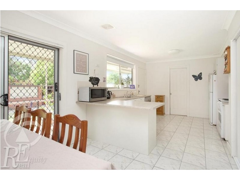 11 Whelan Avenue, Chipping Norton NSW 2170