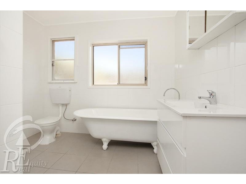 20 Gemas Street, Holsworthy NSW 2173