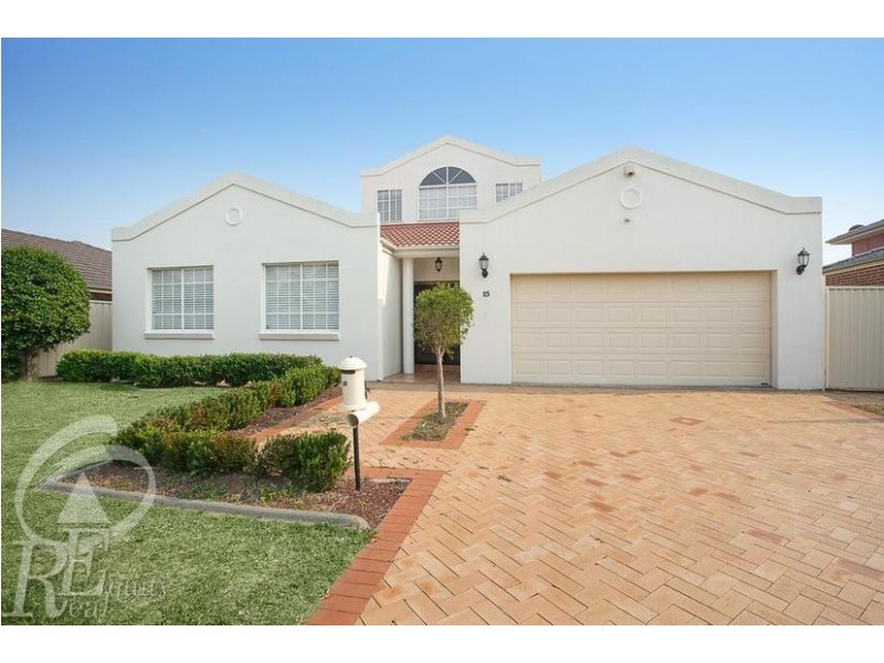 15 Yachtsman Drive, Chipping Norton NSW 2170