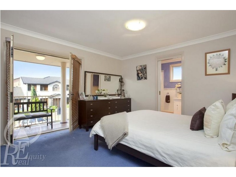 26 Shoreham Crescent, Chipping Norton NSW 2170