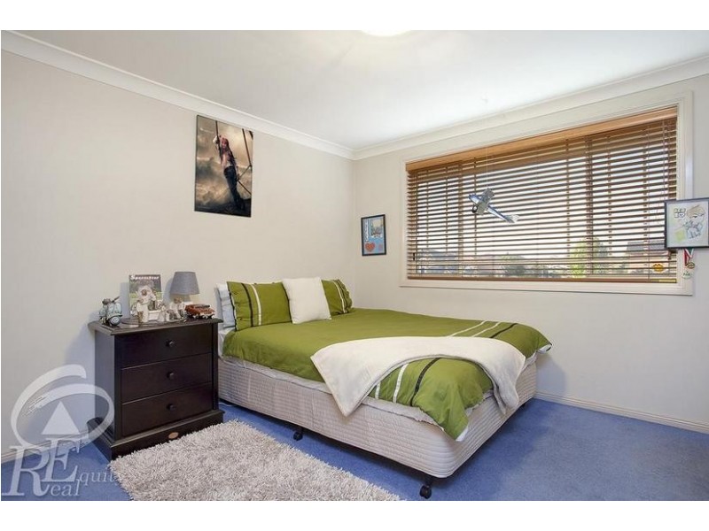 26 Shoreham Crescent, Chipping Norton NSW 2170