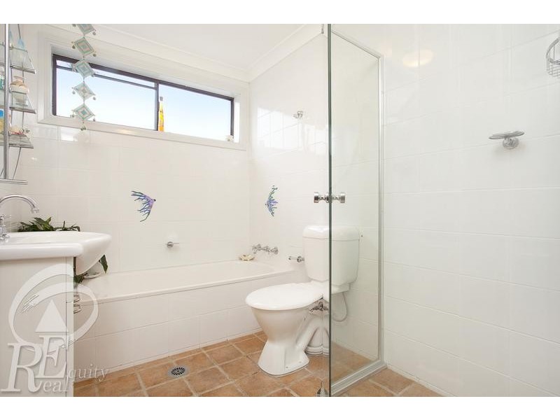 5 Wolverton Avenue, Chipping Norton NSW 2170