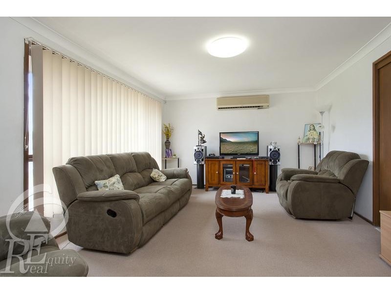 41 Wendlebury Road, Chipping Norton NSW 2170