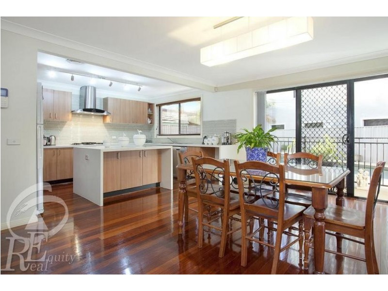 17 Pulham Place, Chipping Norton NSW 2170