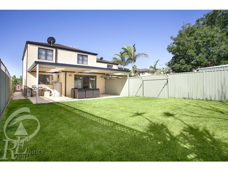 1/15 Westbury Street, Chipping Norton NSW 2170