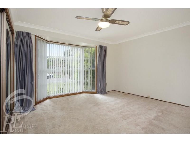 12 Sammut Crescent, Chipping Norton NSW 2170