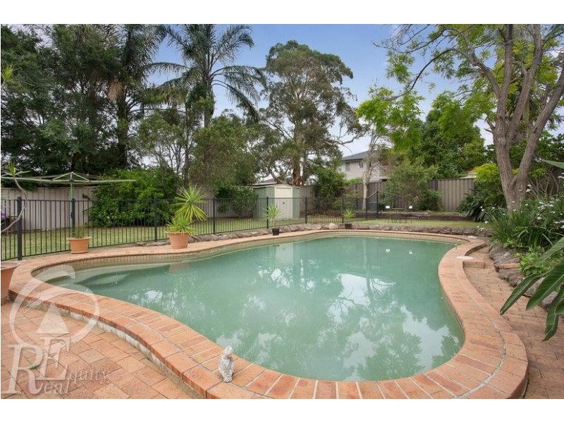 12 Sammut Crescent, Chipping Norton NSW 2170