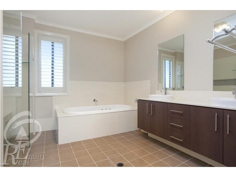 17 Bradbury Street, Moorebank NSW 2170