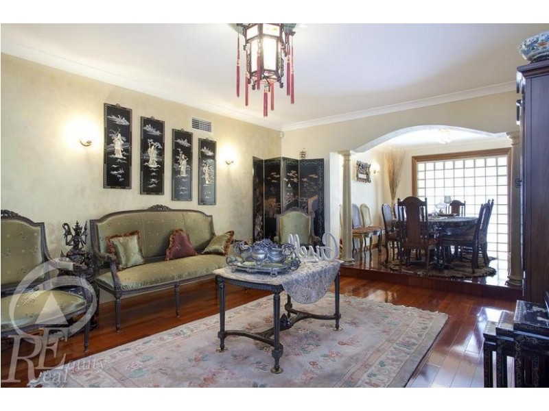 29 Shoreham Crescent, Chipping Norton NSW 2170