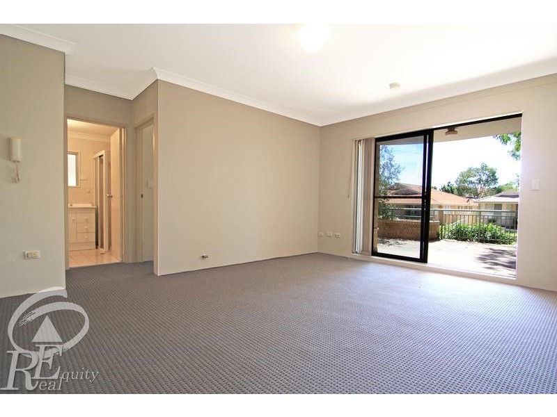 24/211 Mead Place, Chipping Norton NSW 2170