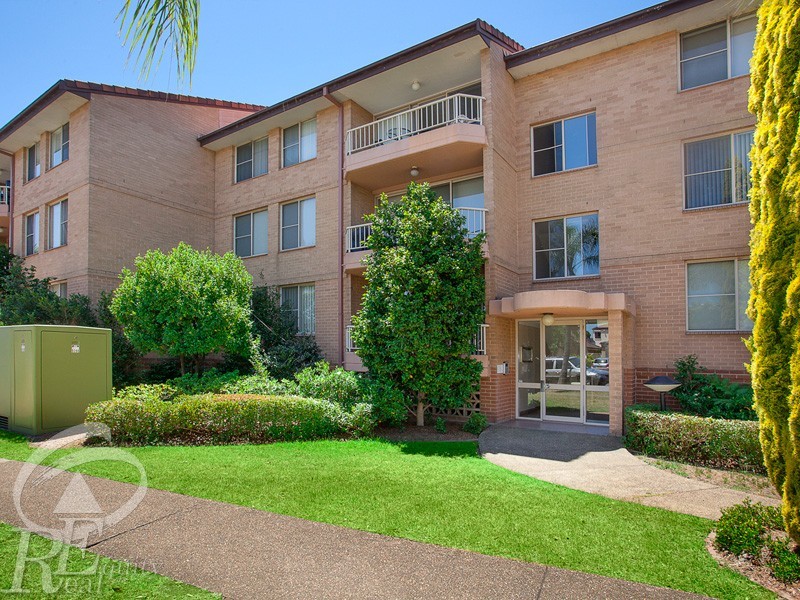 12/14 Frank Oliveri Drive, Chipping Norton NSW 2170