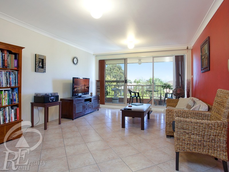 12/14 Frank Oliveri Drive, Chipping Norton NSW 2170