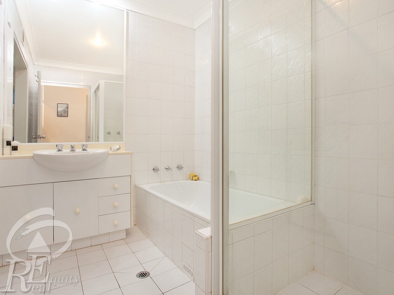 12/14 Frank Oliveri Drive, Chipping Norton NSW 2170