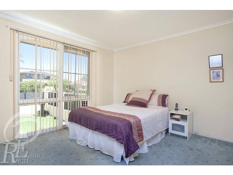 19 Magree Crescent, Chipping Norton NSW 2170