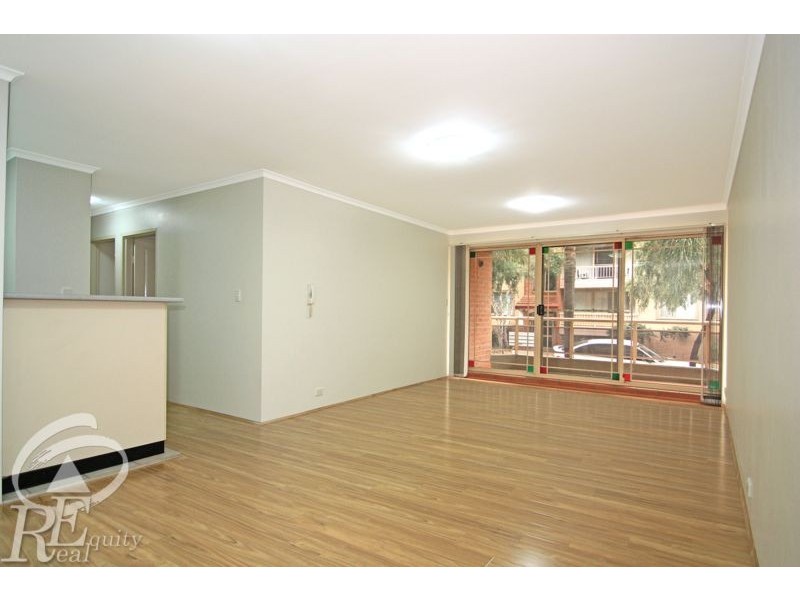 13/6 Mead Drive, Chipping Norton NSW 2170